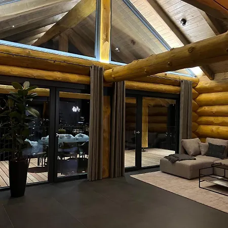 Alpstuga Deux A *